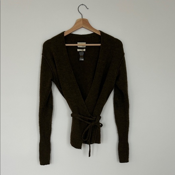 Aritzia Wilfred Free Deep Brown/Green Ballet Wrap Cardigan - Picture 2 of 9